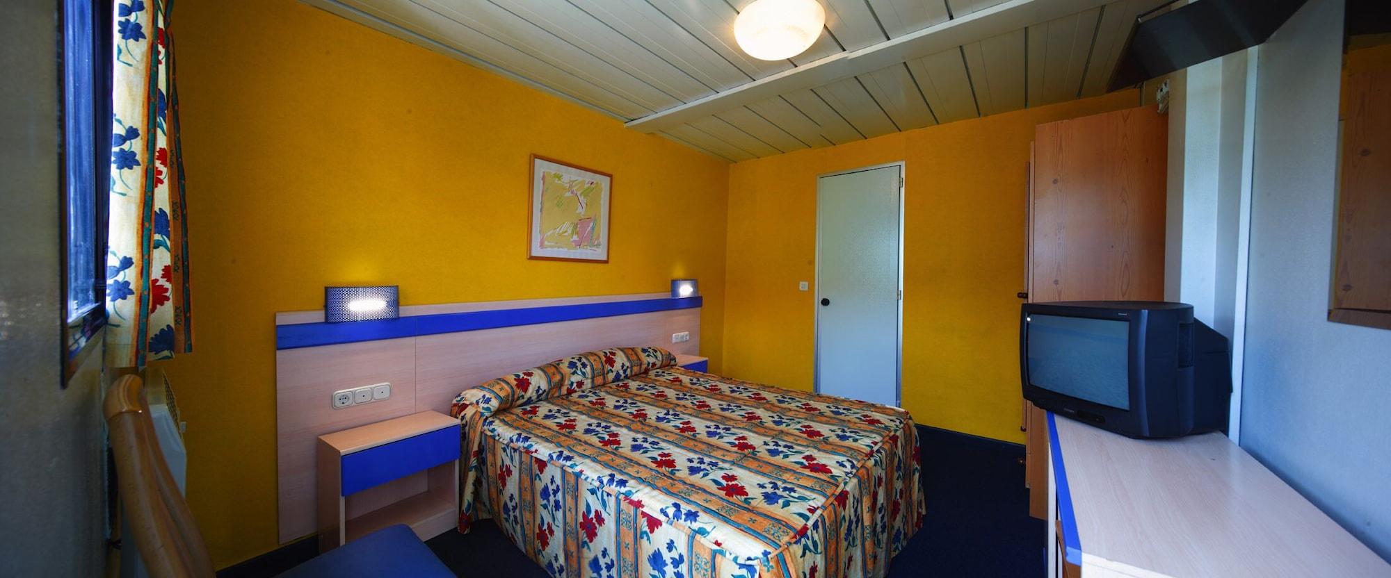 Pension Compostela Inn Cacheiras Esterno foto